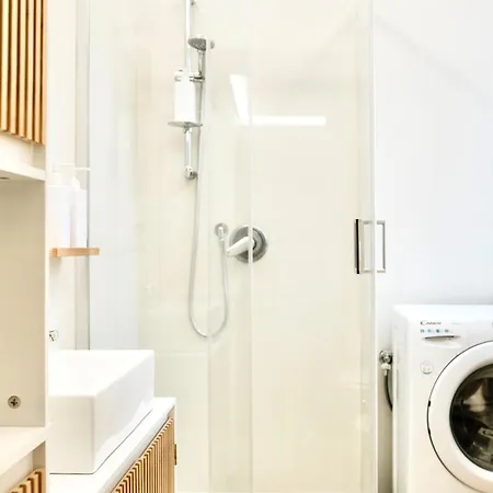 21, Apartment, Deluxe Apartment